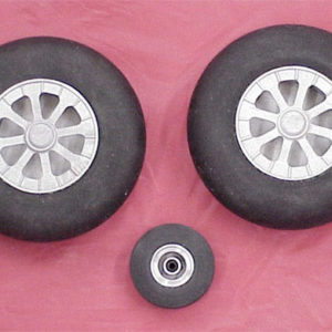 73069	F4U Scale 6” Main Tires and 2 ½” Tail Wheel Tire